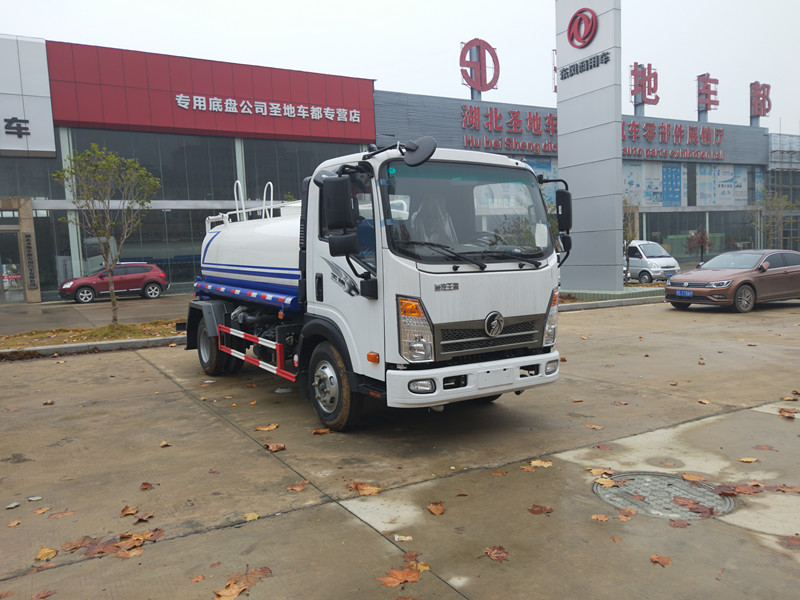 重汽王牌5噸灑水車(chē) 重汽王牌5噸灑水車(chē)