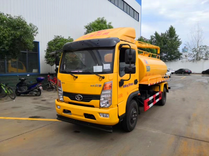 ���S܇������܇�S�҃r���r�����S܇�S��ֱ�N���������F