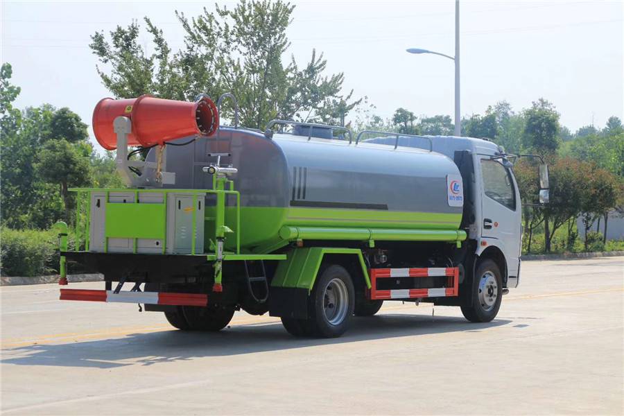 國六8噸霧炮灑水車 國六8噸霧炮灑水車