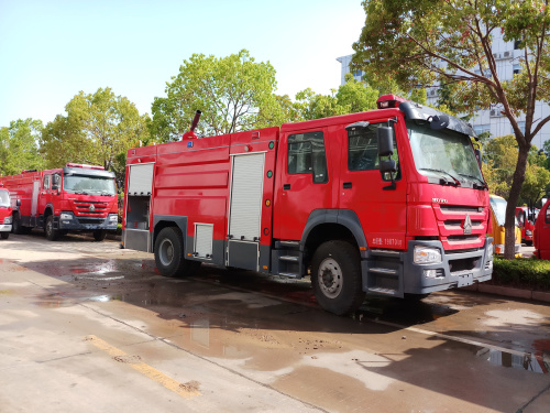 ��������8��ˮ����ĭ����܇(ch��)-8��ˮ����ĭ����܇(ch��)