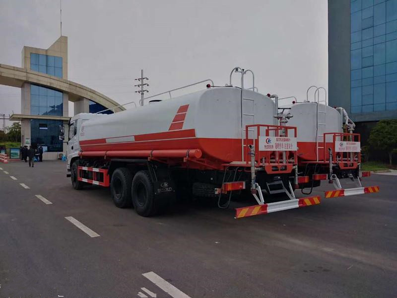 新款東風D17后雙橋20立方灑水車 新款東風D17后雙橋20立方灑水車