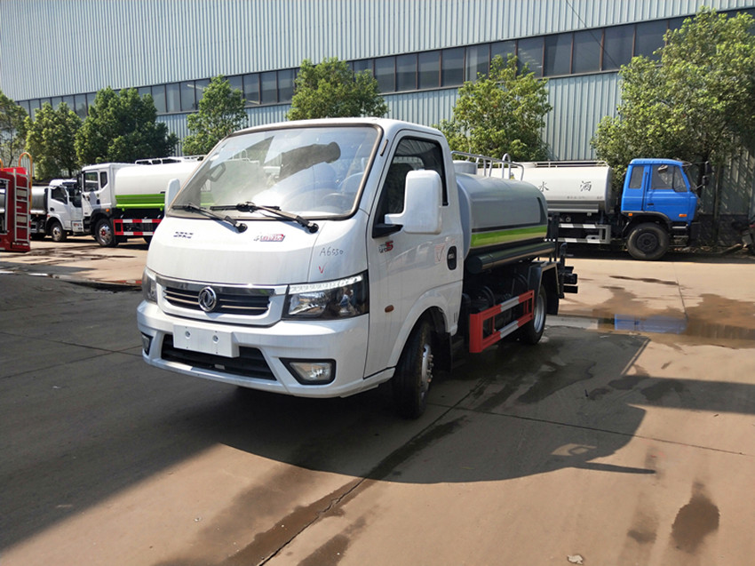 С�͞�ˮ܇���M(j��n)���f�ֵ� �Ĵ˽^�E�m���w�P-����С�͞�ˮ܇���a(ch��n)�S��