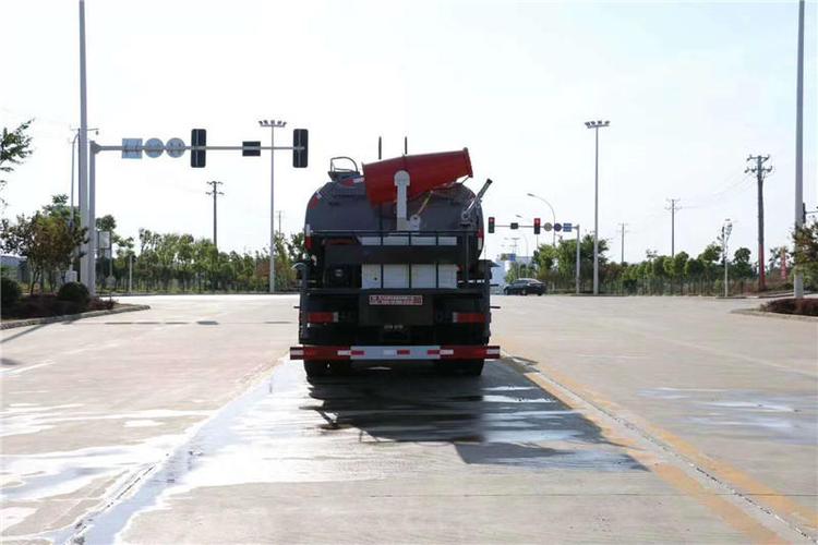 東風天龍18噸灑水車 東風天龍18噸灑水車