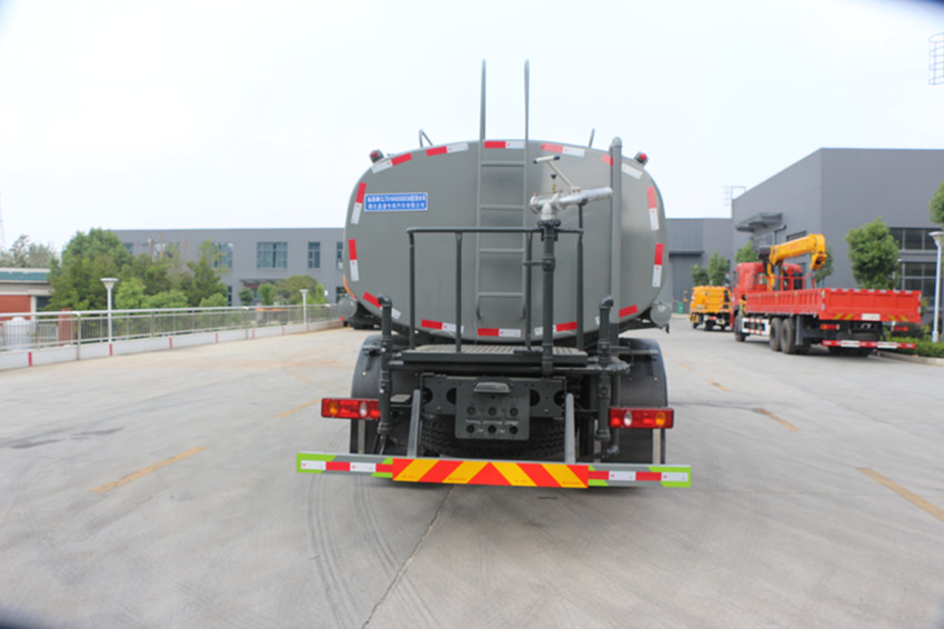 東風(fēng)145灑水車-東風(fēng)12噸灑水車-華神12噸灑水車廠家直銷 東風(fēng)145灑水車-東風(fēng)12噸灑水車-華神12噸灑水車廠家直銷