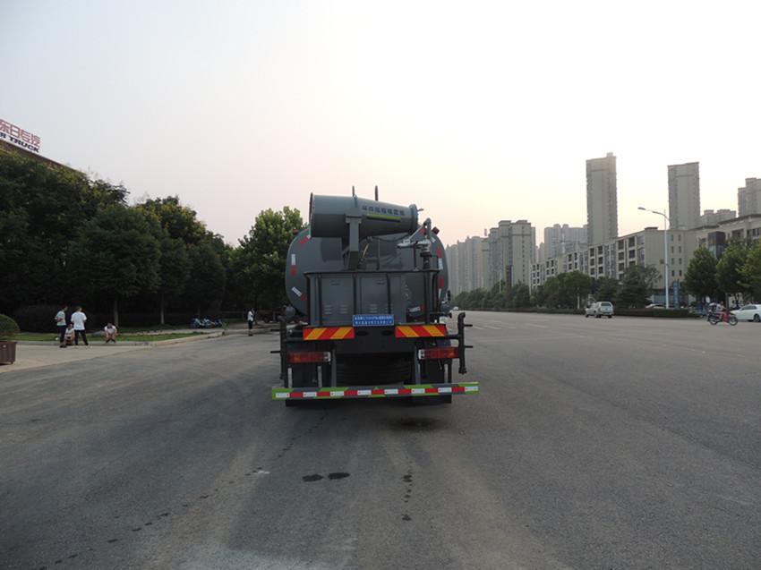 高速公路灑水車 高速公路灑水車