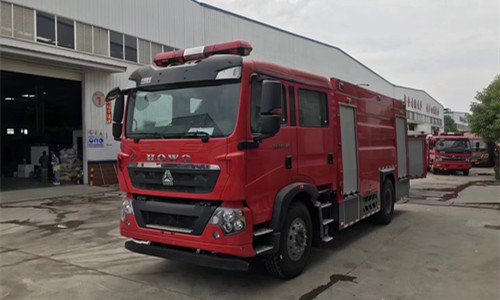 ��������8��ˮ������܇-8��ˮ������܇�r���r-����܇�S��ֱ�N