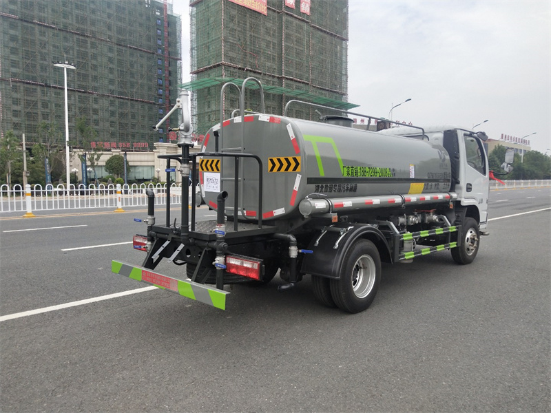 �|�L(f��ng)5����ˮ܇-�|�L(f��ng)�����a��110ƥ�R����ˮ܇-����ӯͨ